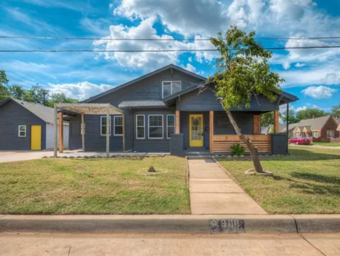 Property main image